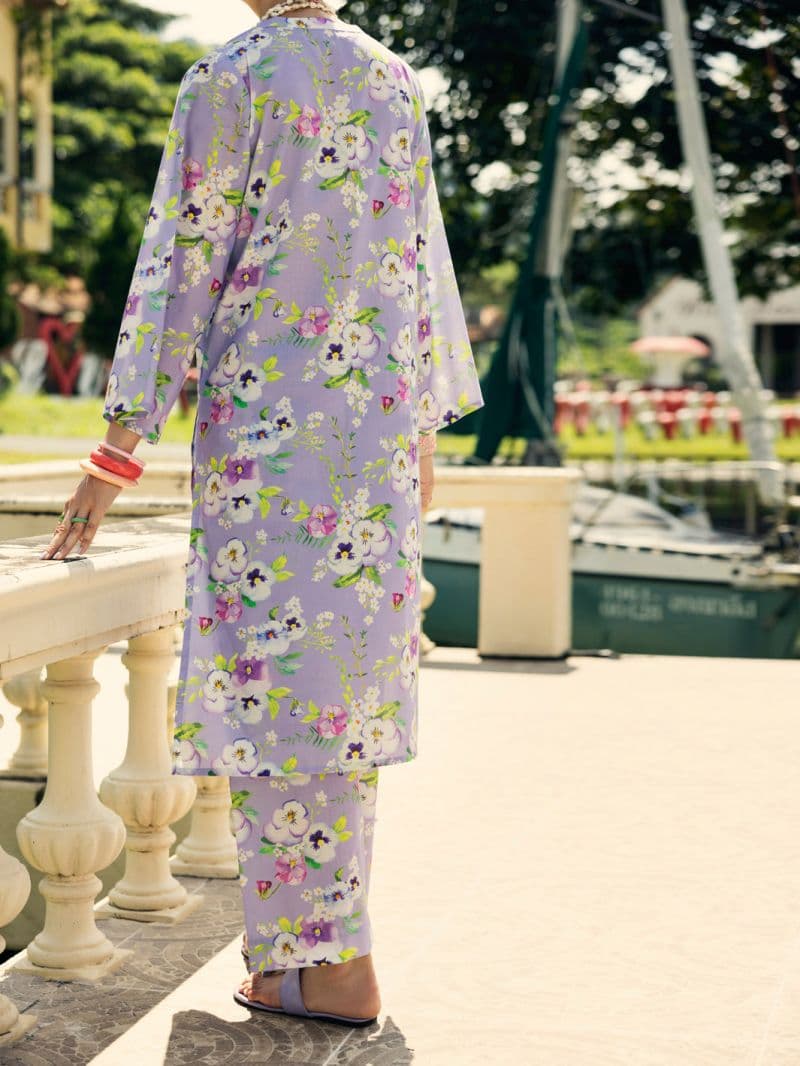 Light Purple Lawn 2 Piece Stitched thumbnail