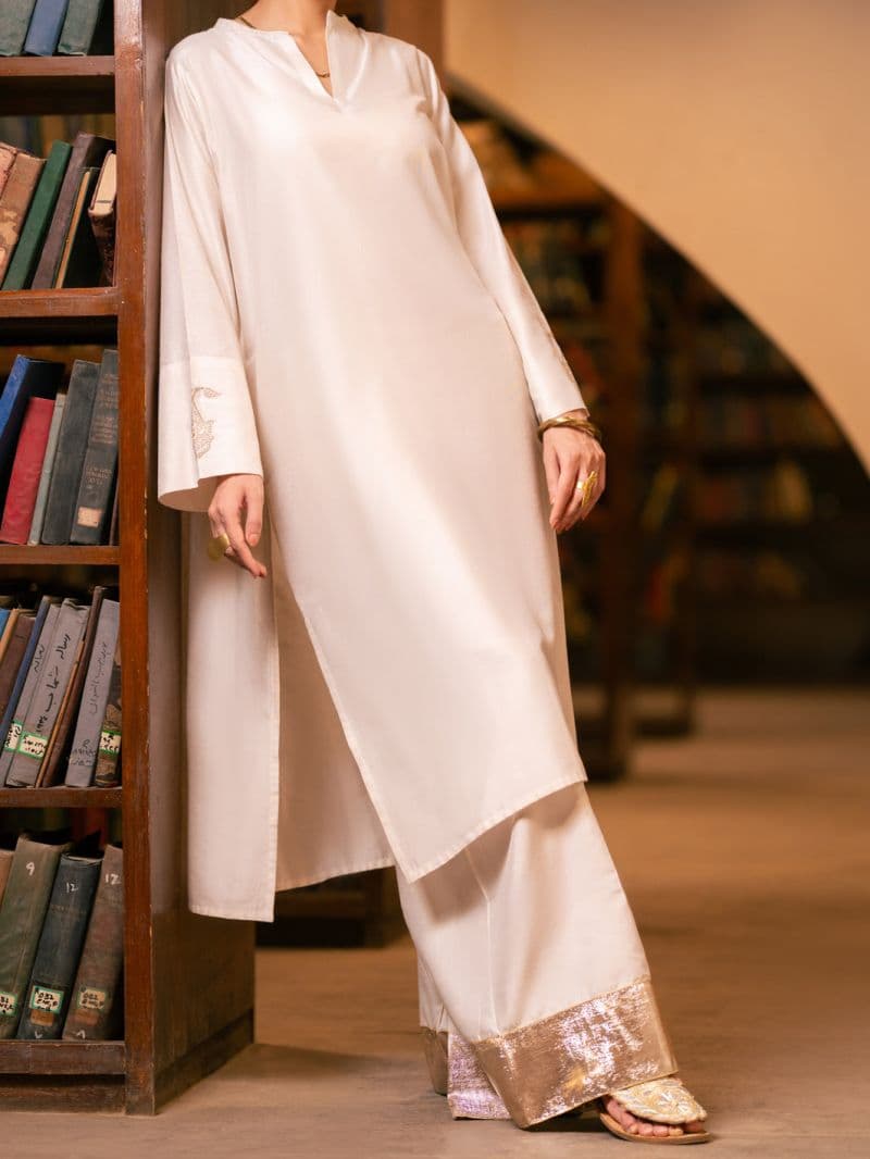 Off White Cotton Kurti thumbnail