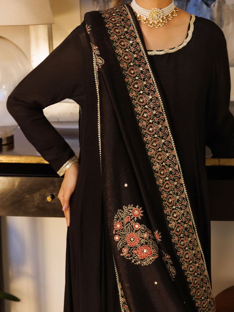 Black Sheesha Silk Formal 3Pc Stitched thumbnail