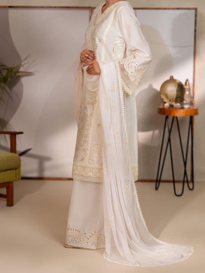 Off White Lawn Unstitched 3Pc thumbnail