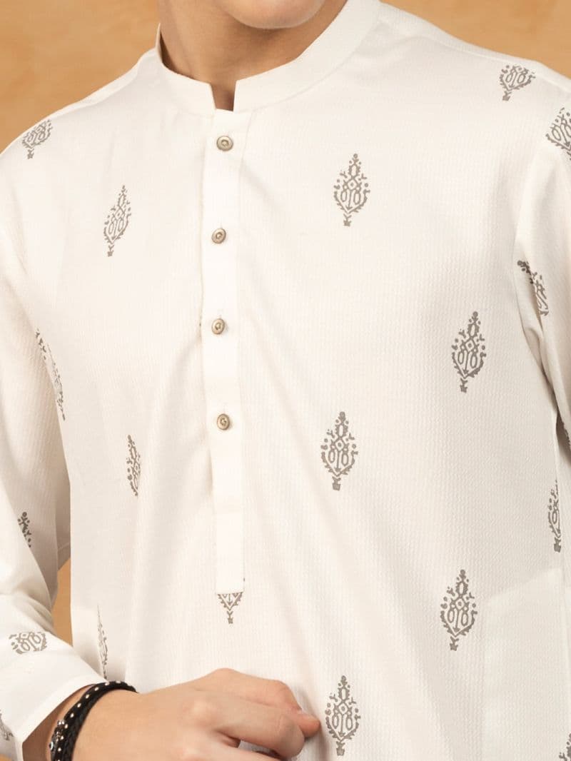 White Blended Kurta thumbnail