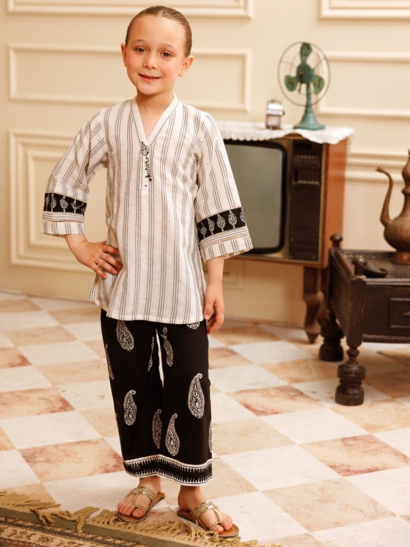 Black & White Cotton 2 Piece Stitched thumbnail
