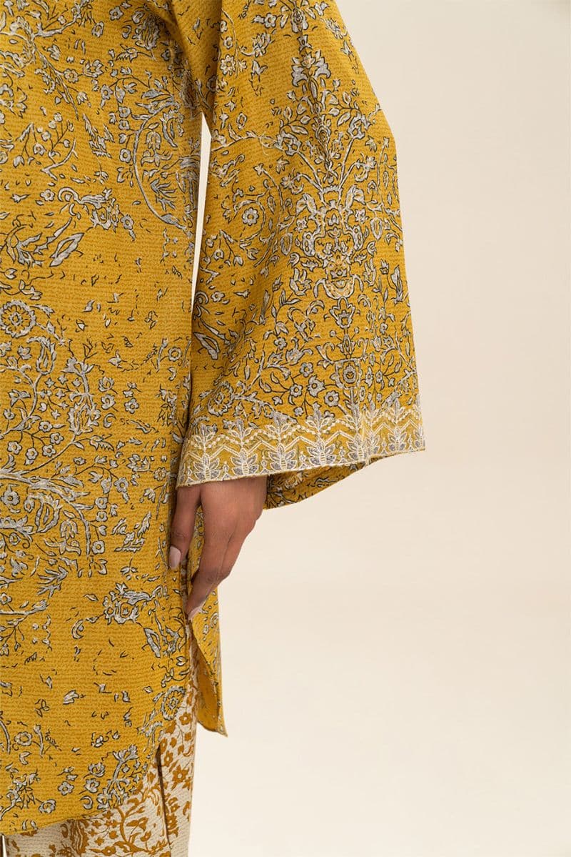 2 PIECE EMBROIDERED LAWN SUIT-AMBER IRIS (UNSTITCHED) thumbnail