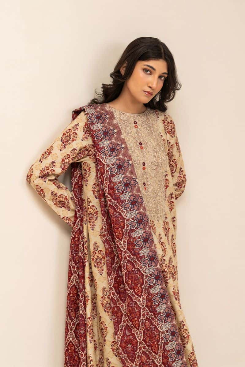 3 PIECE EMBROIDERED REVERSE JACQUARD SUIT-REGAL UMBER (UNSTITCHED)