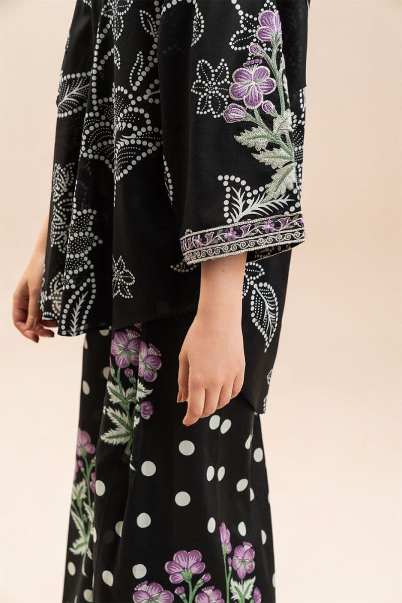 2 PIECE EMBROIDERED LAWN SUIT-NOIR BLOOM (UNSTITCHED) thumbnail