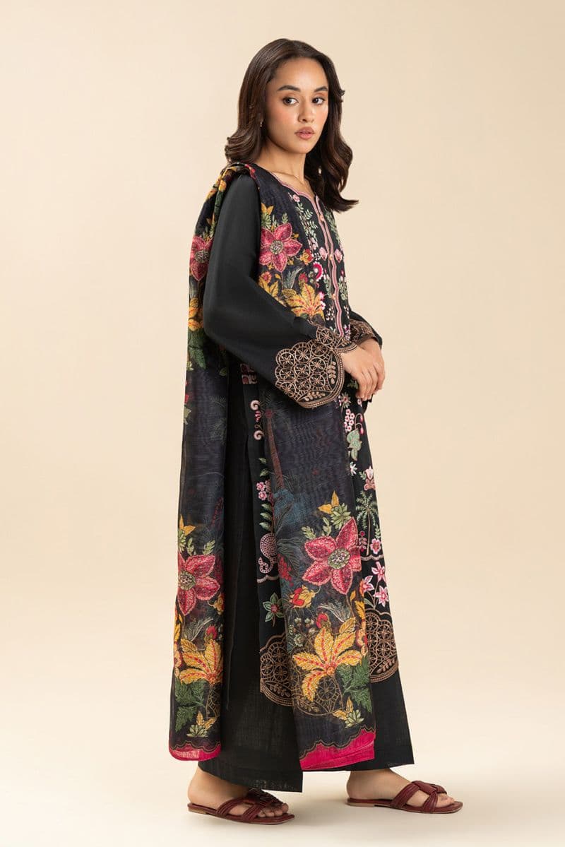 3 PIECE EMBROIDERED TWO WAY SLUB SUIT (PRET) thumbnail