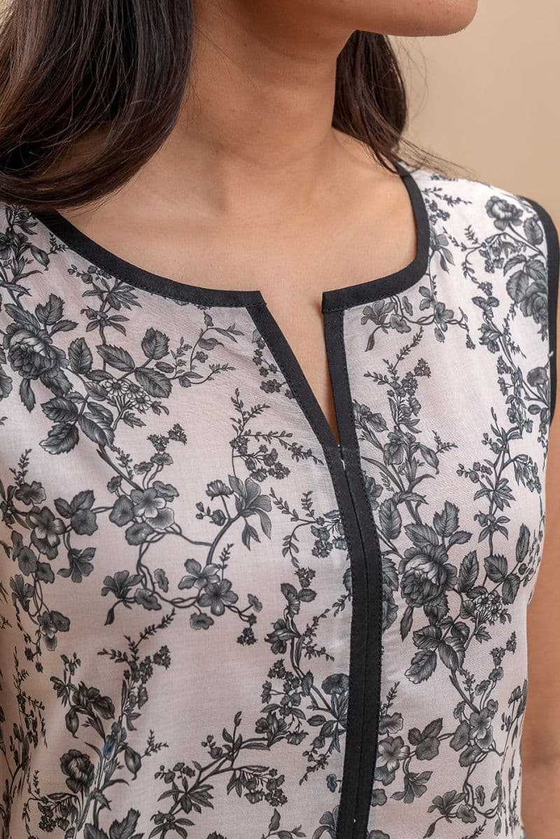 2 PIECE PRINTED LAWN SUIT-RAVEN BLISS (UNSTITCHED) thumbnail