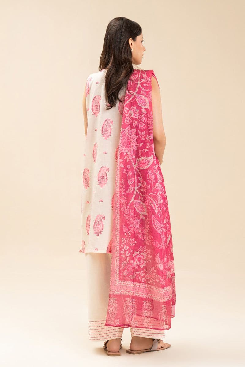 3 PICE EMBROIDERED LAWN SUIT-TIMELESS PAISLEY (UNSTITCHED) thumbnail