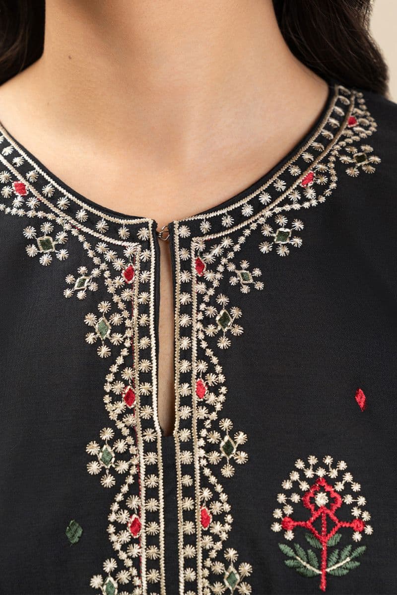 2 PIECE EMBROIDERED TWO WAY SLUB SUIT (PRET) thumbnail