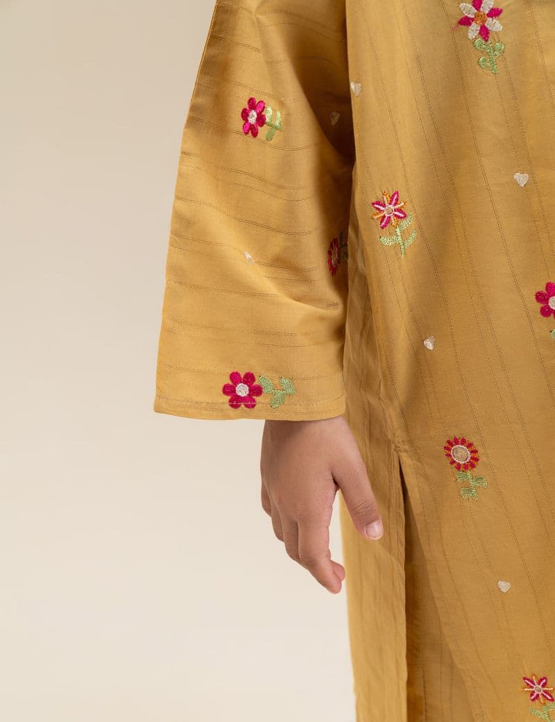 2 PIECE FLORAL EMBROIDERED SUIT thumbnail