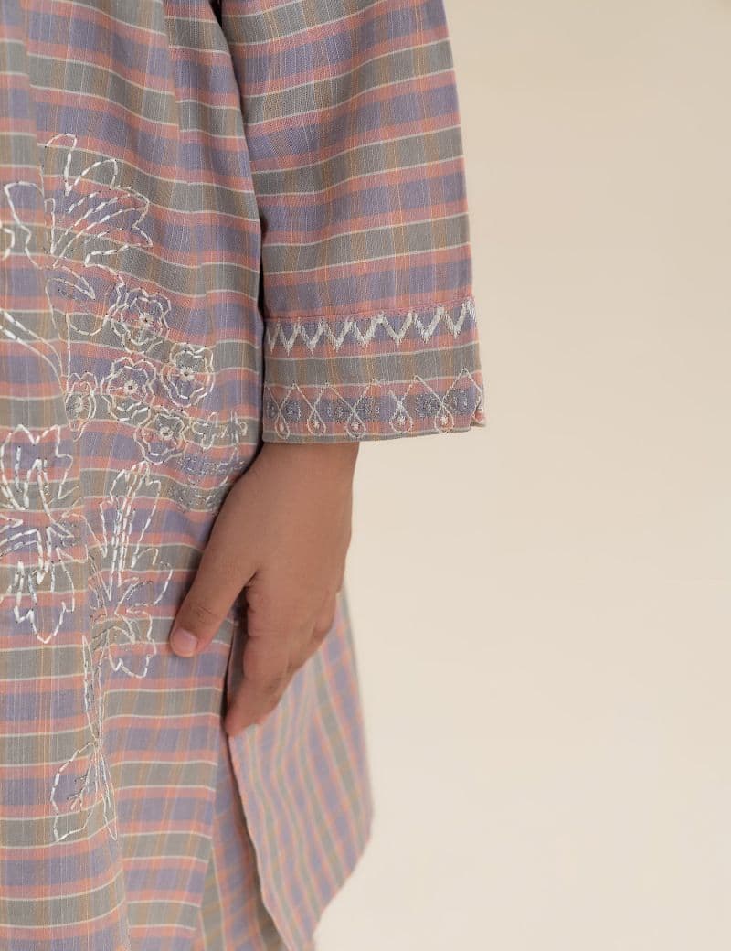 2 PIECE EMBROIDERED SUIT thumbnail