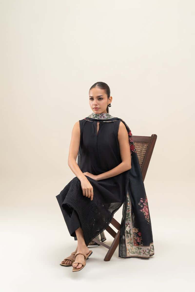 3 PIECE EMBROIDERED LAWN SUIT-ROSACEA PITCH (UNSTITCHED)