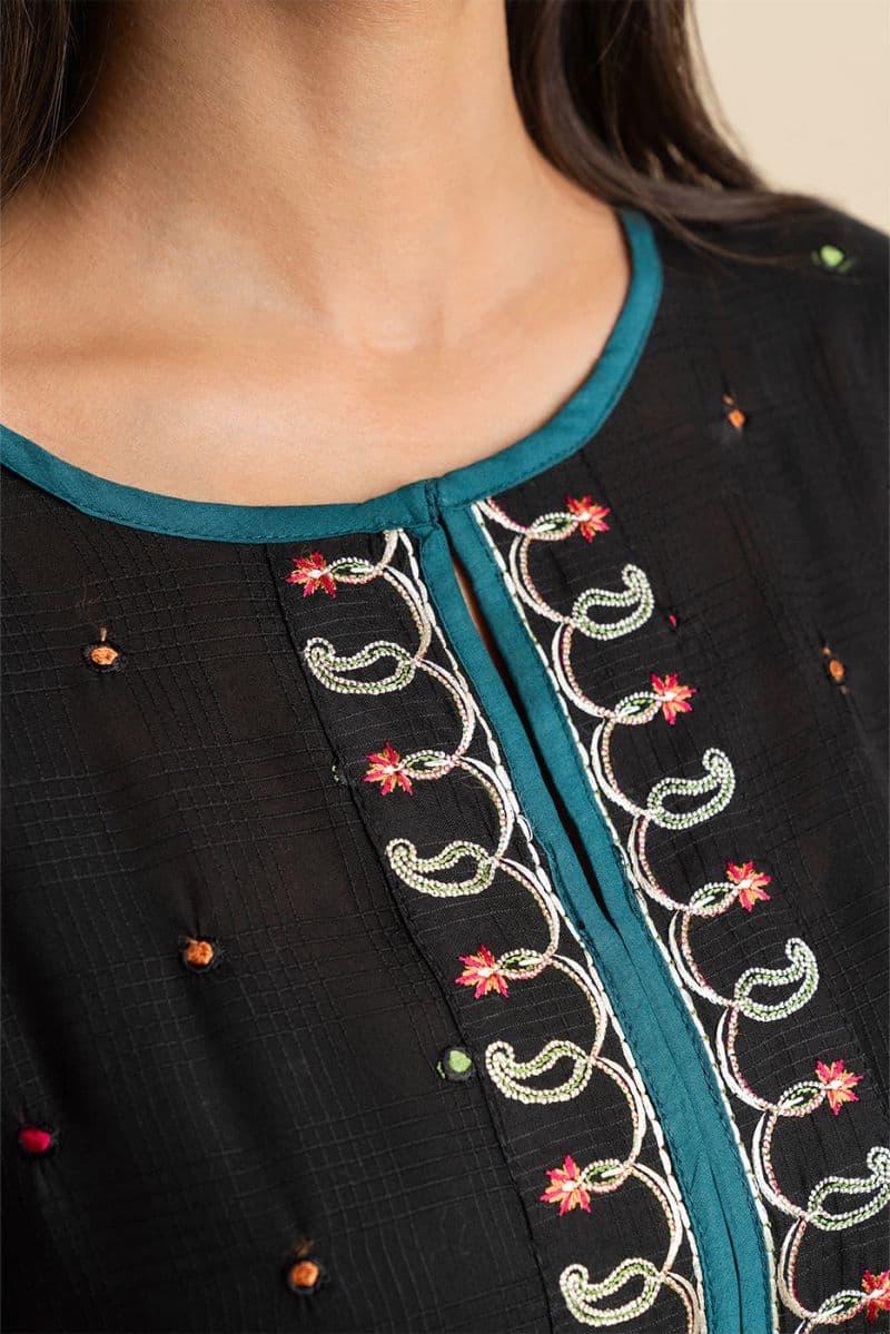 EMBROIDERED LUREX LAWN SHIRT (PRET) thumbnail