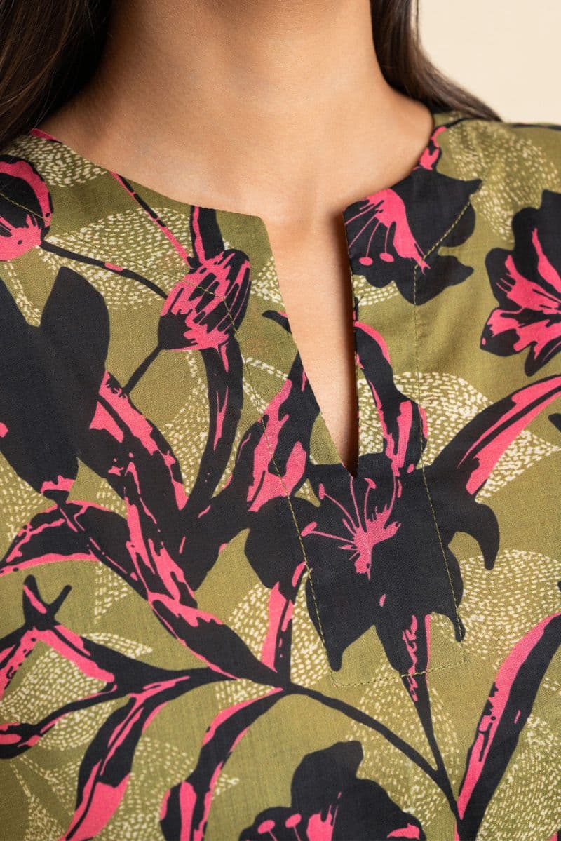 2 PIECE PRINTED LAWN SUIT (PRET) thumbnail
