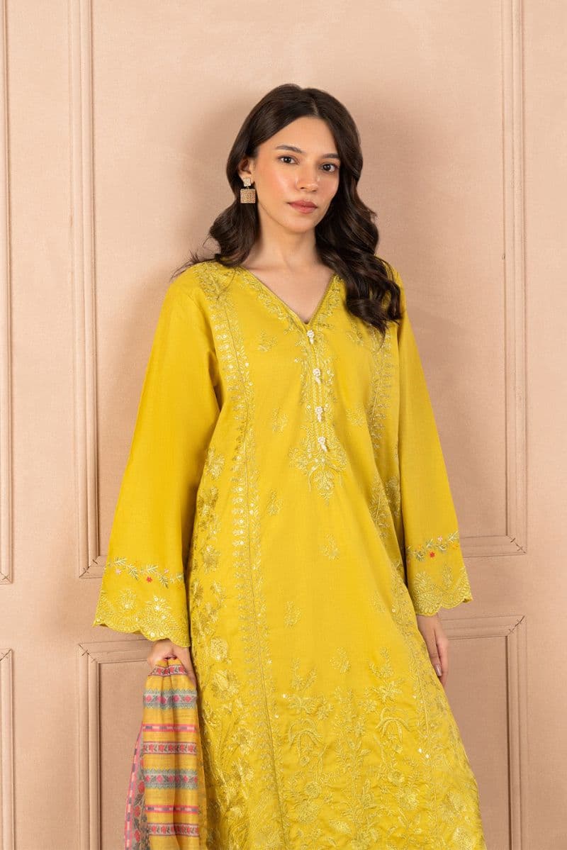 3 PIECE EMBROIDERED LAWN SUIT (HIGH CASUAL) thumbnail