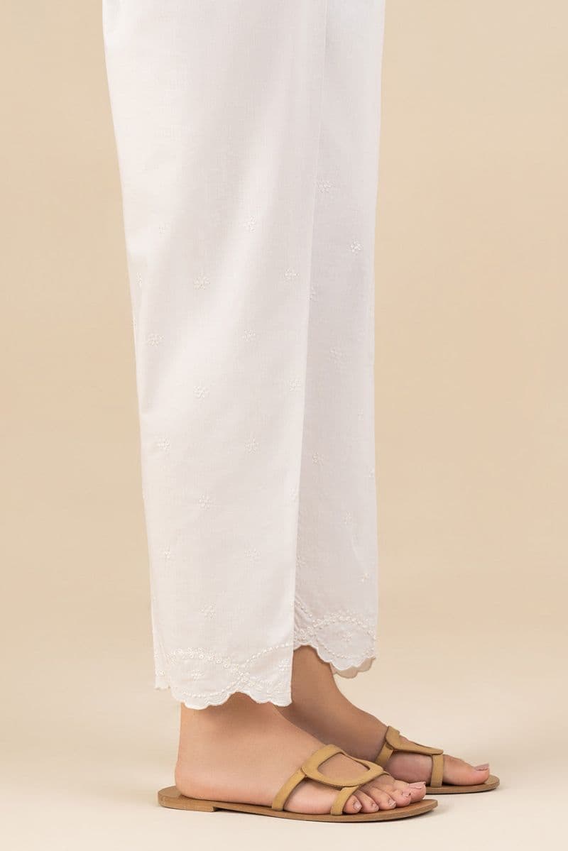 EMBROIDERED STRAIGHT PANTS thumbnail