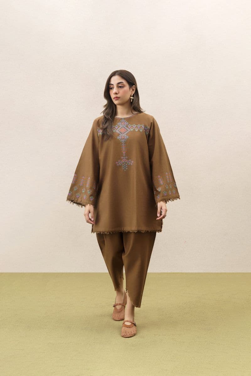 2 PIECE EMBROIDERED SLUB KHADDAR SUIT (PRET) thumbnail