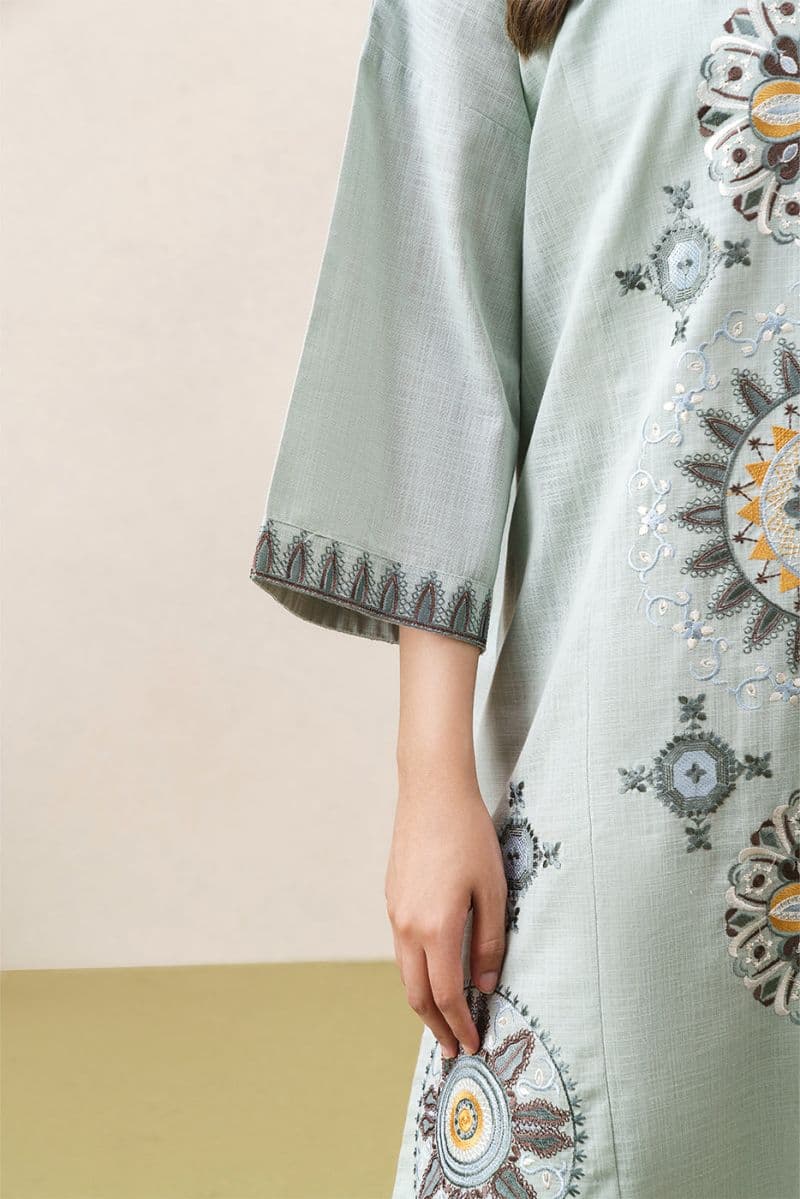 2 PIECE EMBROIDERED TWO WAY SLUB SUIT (PRET) thumbnail