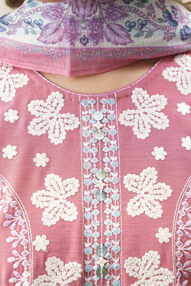 3 PIECE EMBROIDERED SLUB KHADDAR SUIT (PRET) thumbnail