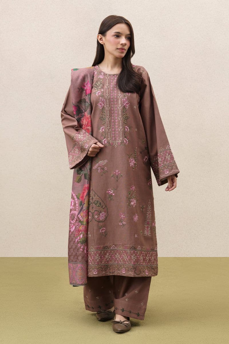 3 PIECE EMBROIDERED SLUB KHADDAR SUIT (PRET) thumbnail