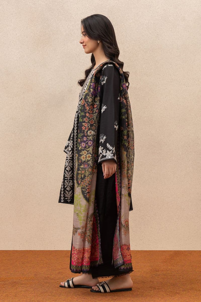 3 PIECE EMBROIDERED LAWN SUIT (PRET) thumbnail