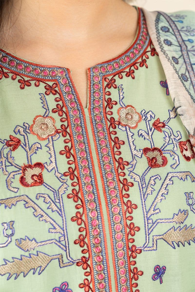 3 PIECE EMBROIDERED LAWN SUIT (PRET) thumbnail