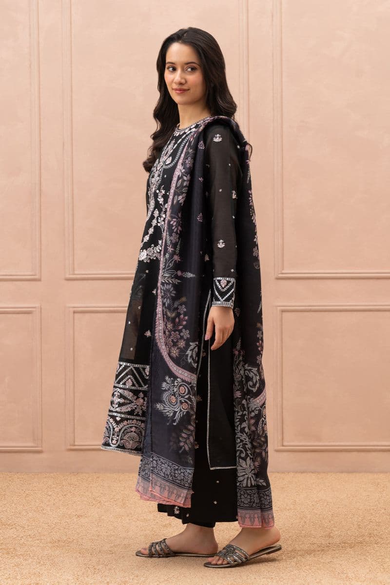 3 PIECE EMBROIDERED PAPER COTTON SUIT (LUXURY PRET) thumbnail