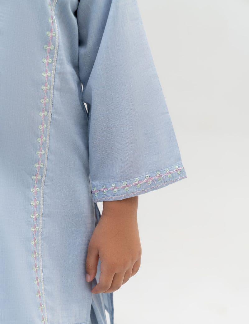 2 PIECE EMBROIDERED SUIT thumbnail