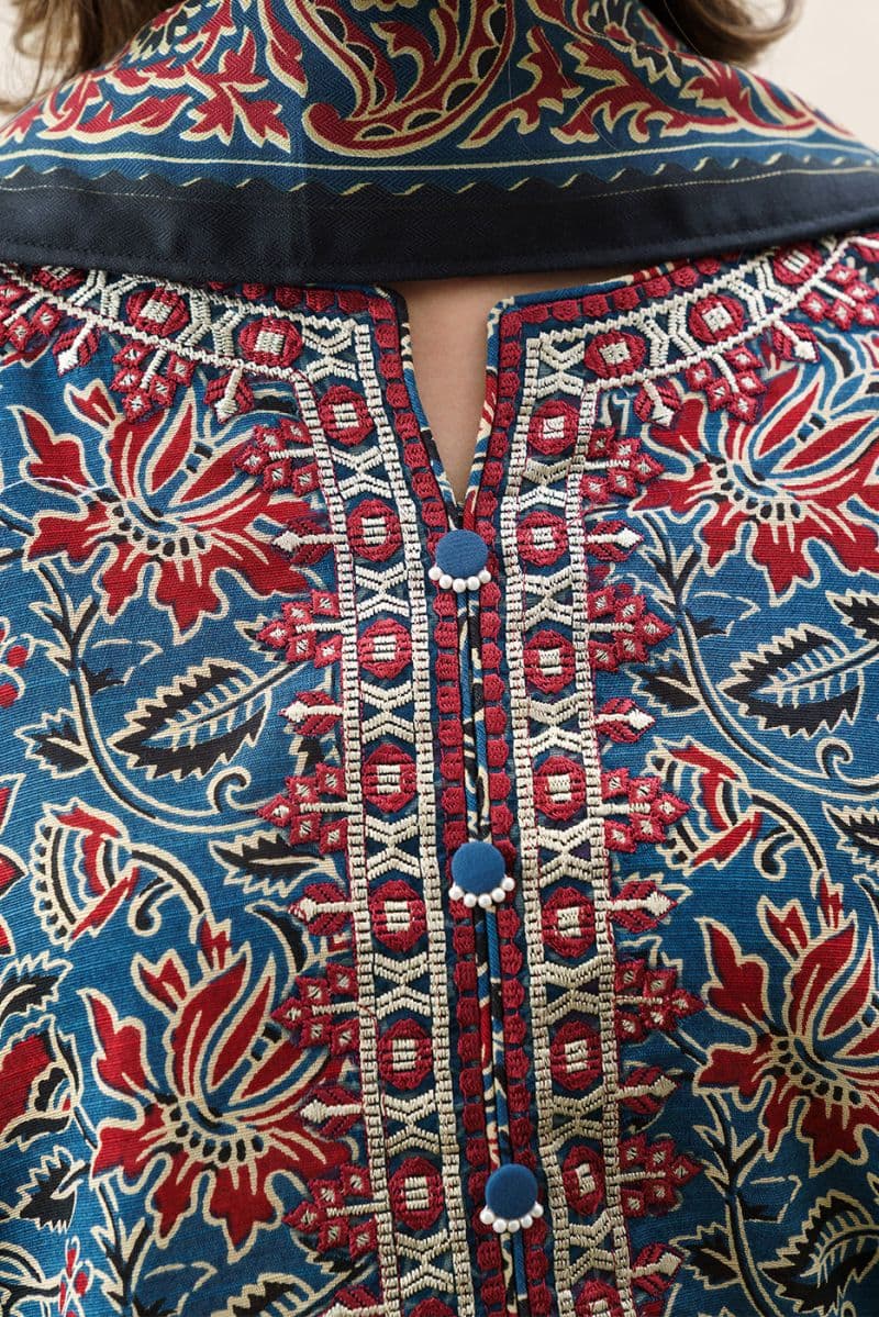 3 PIECE EMBROIDERED KHADDAR SUIT WITH SHAWL-BLOOMING MEADOW (UNSTITCHED) thumbnail