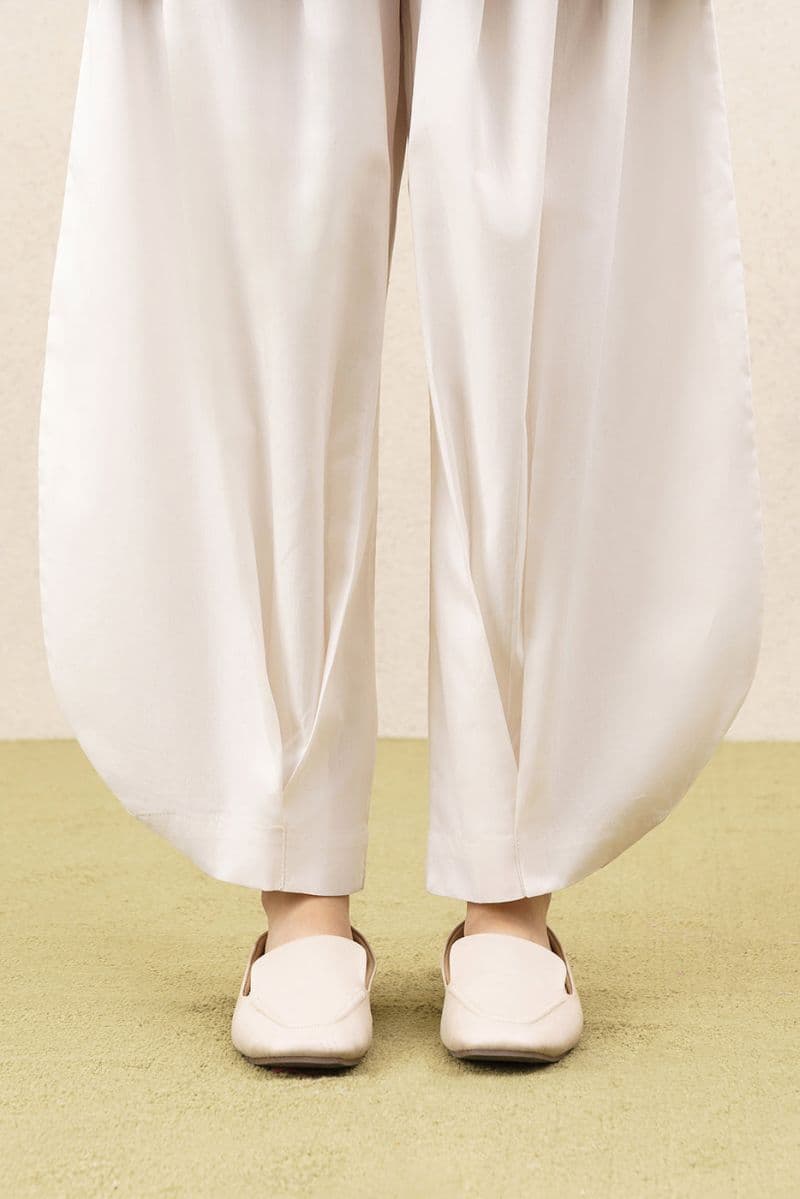 BARREL PANTS thumbnail