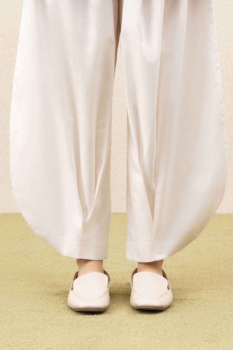 BARREL PANTS thumbnail