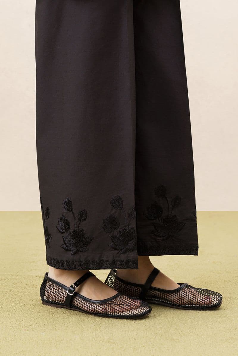 EMBROIDERED CULOTTE PANTS thumbnail