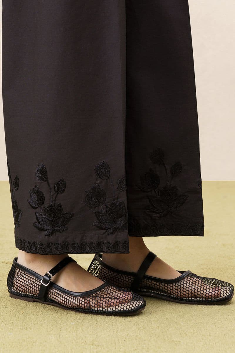 EMBROIDERED CULOTTE PANTS thumbnail