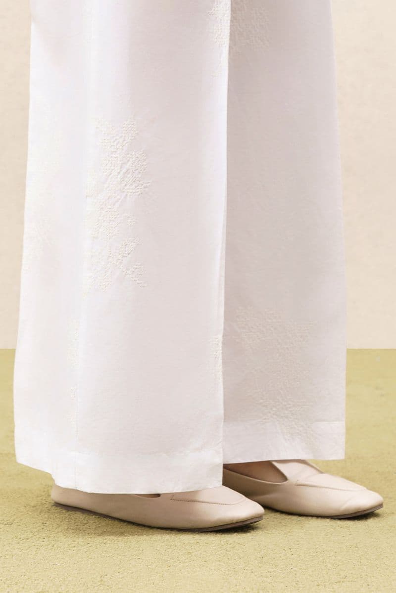 EMBROIDERED SLACK PANTS thumbnail