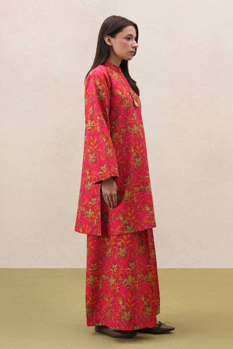 2 PIECE PRINTED SLUB KHADDAR SUIT (PRET) thumbnail
