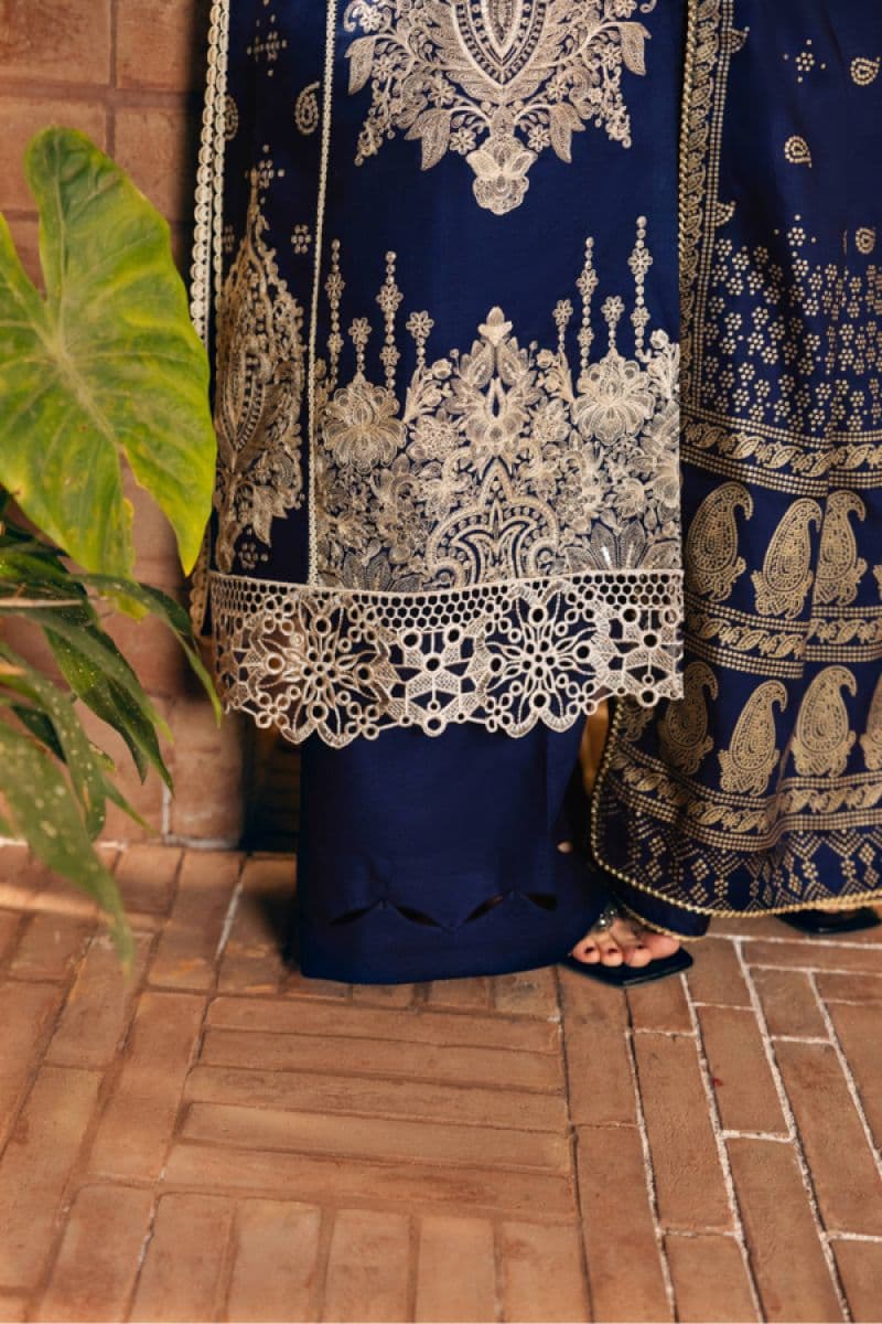 Embroidered Linen 3 Piece Unstitched Suit thumbnail
