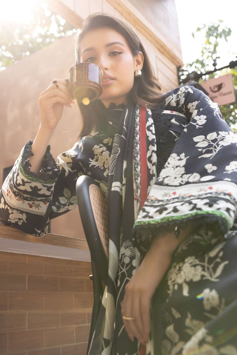 3 Pc Unstitched Printed Lawn Suit thumbnail