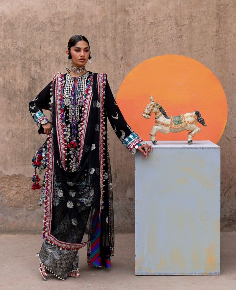 Embroidered Raw Silk 1 Piece Unstitched Suit thumbnail