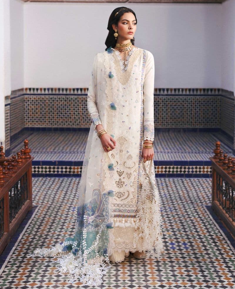 Embroidered Cambric 1 Piece Unstitched Suit thumbnail