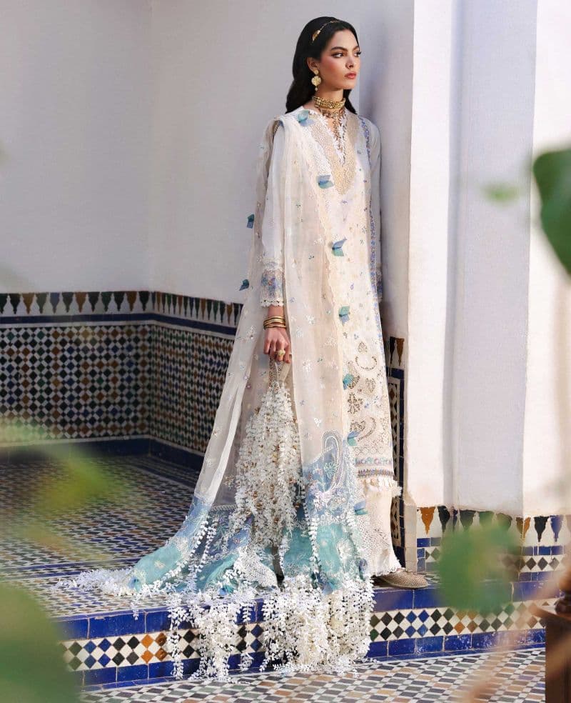 Embroidered Cambric 1 Piece Unstitched Suit thumbnail