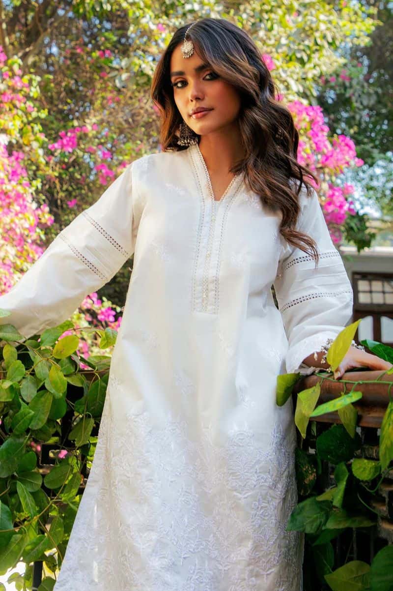 Embroidered Kurti - alternate view