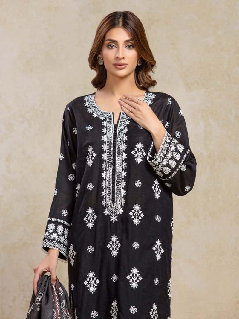Embroidered Khaddar Suit - EWU5V11-32013-3P - alternate view