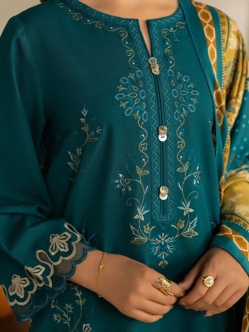Pret Embroidered Khaddar Suit thumbnail