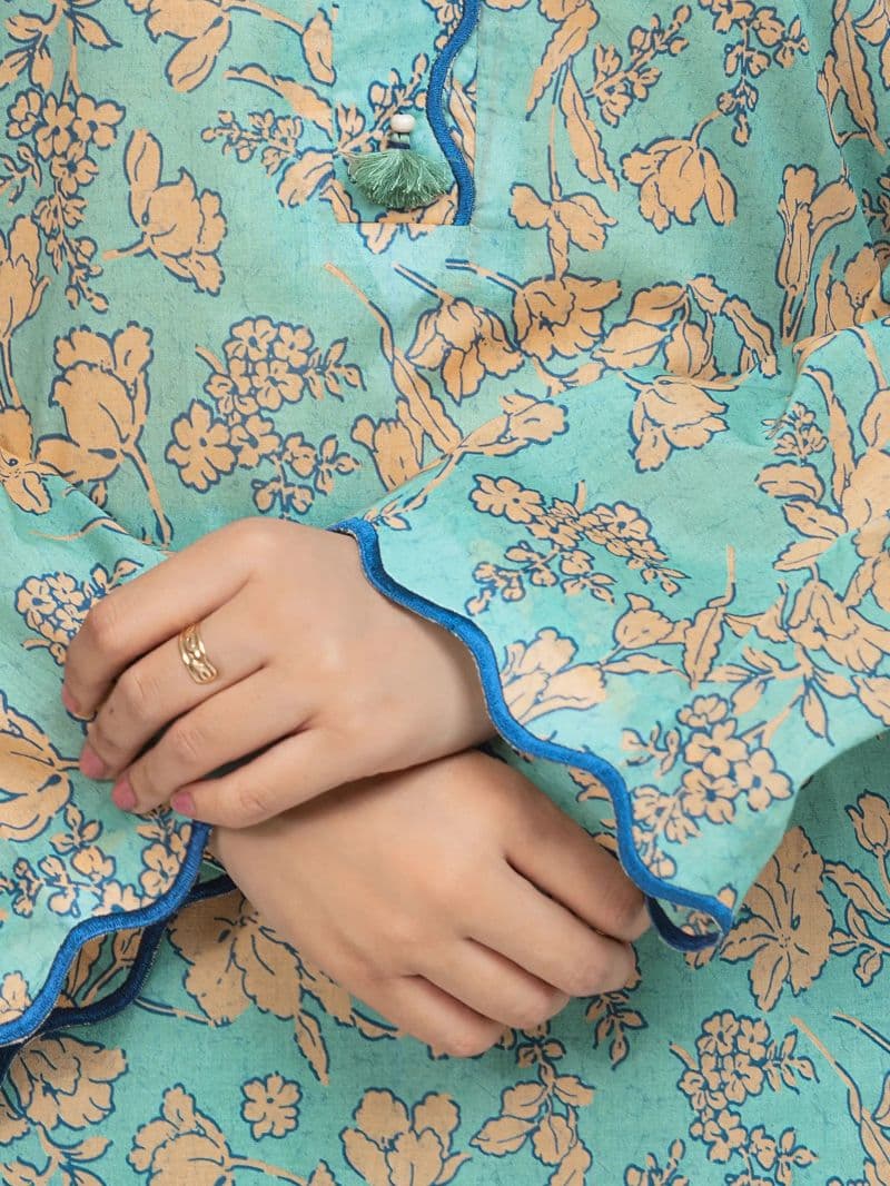 Printed Lawn Suit thumbnail