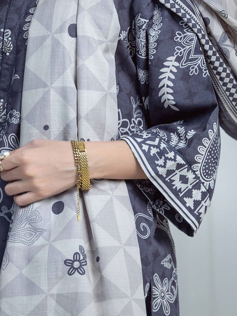 Printed Khaddar Suit thumbnail