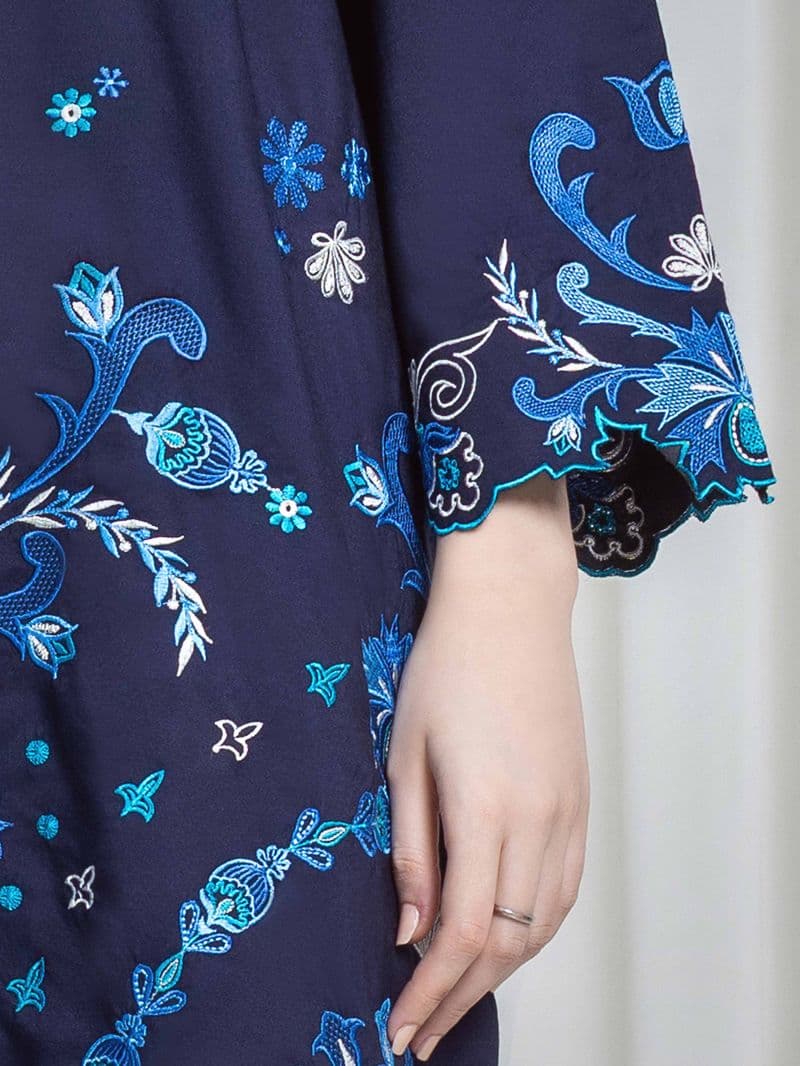 Embroidered Viscose Suit thumbnail