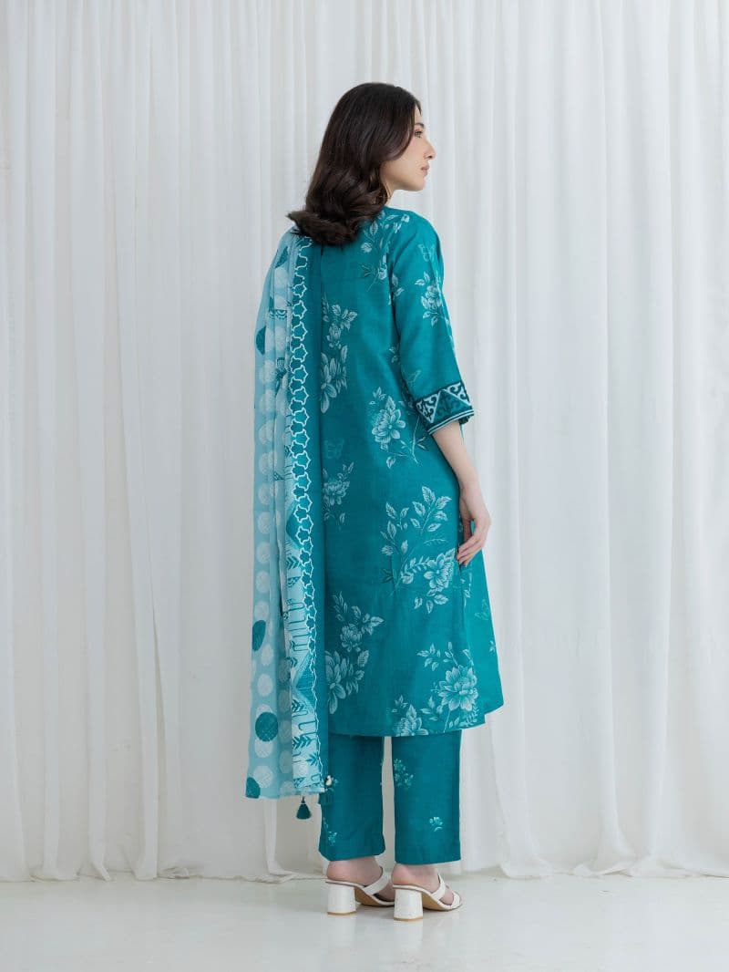 Printed Khaddar Suit thumbnail