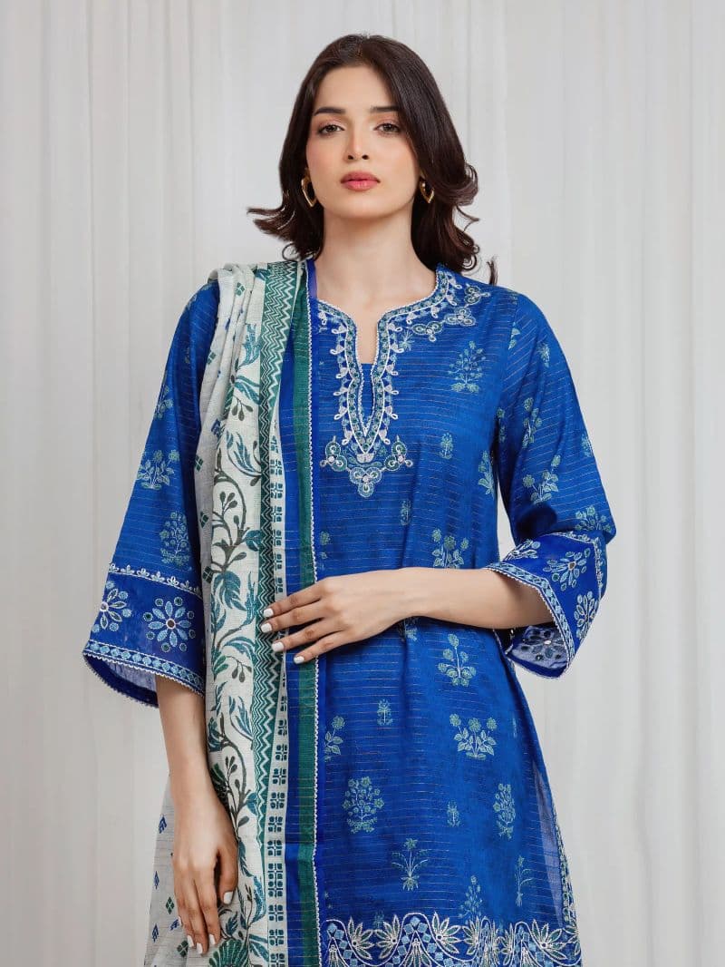 Embroidered Lawn Suit - EWU6V23-33418-3P thumbnail