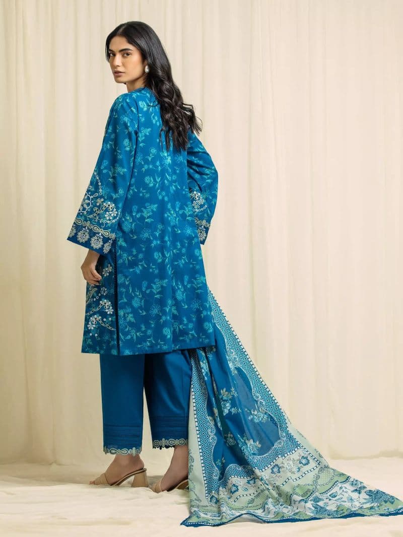 Embroidered Lawn Suit - EWU6V1-33020-3P thumbnail