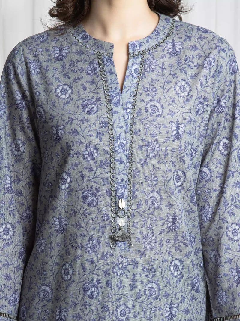 Printed Khaddar Suit - EWU6A3-37054-3P thumbnail